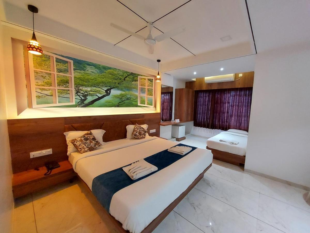 Hotel The Grand Piano - Best Business Hotel In Patan Экстерьер фото
